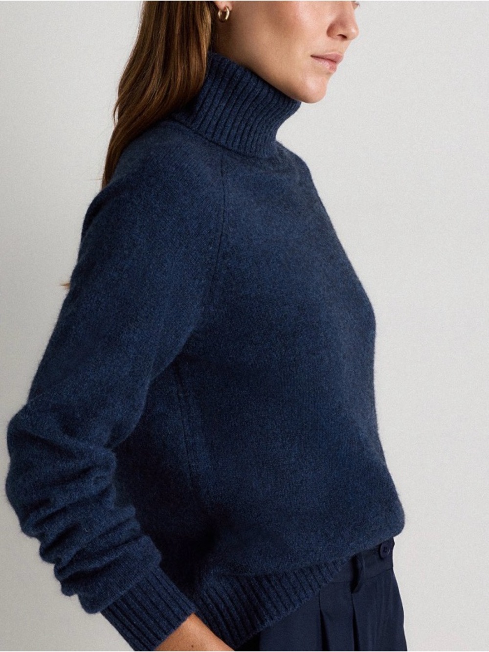 Quince Navy 100% Yak Wool Turtleneck Sweater